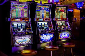 Tampilan layar aplikasi nagagg terbaru dengan fitur sportsbook dan kasino hidup